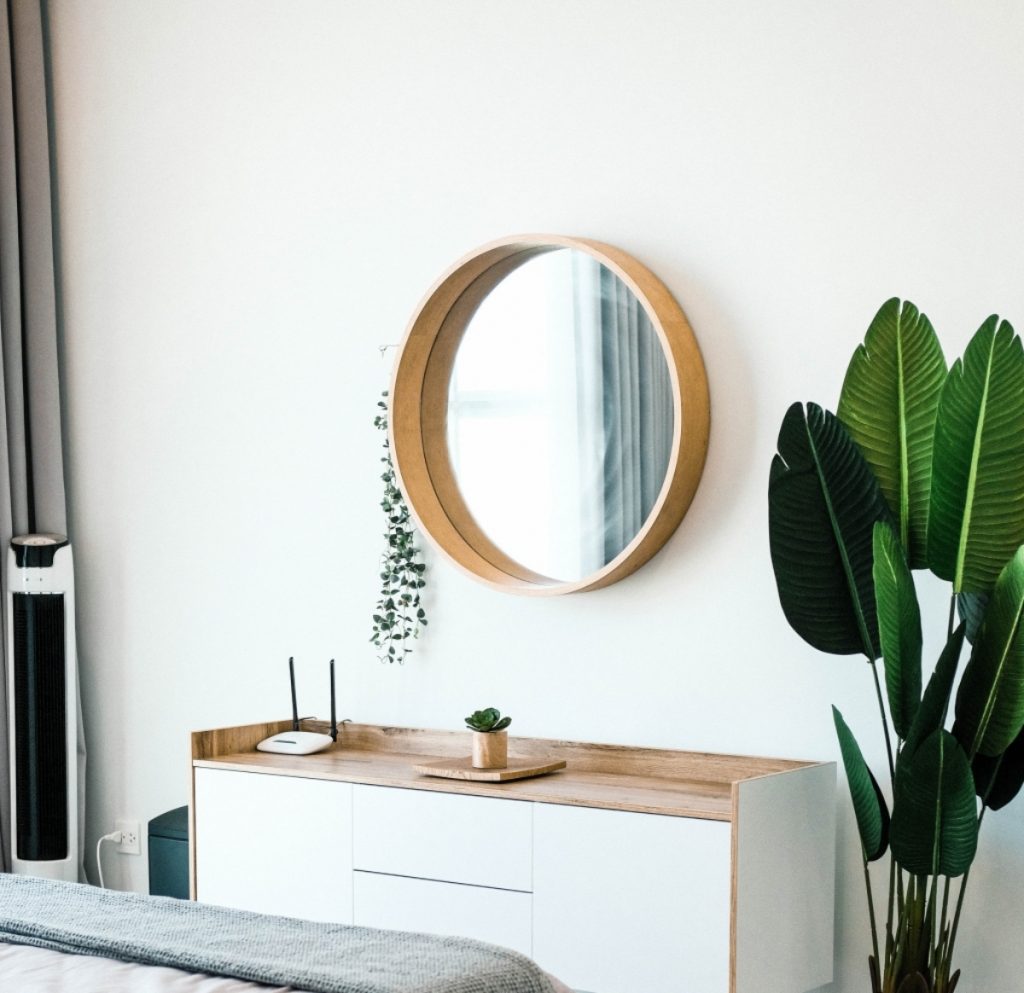 Modern bedroom decor tips and ideas