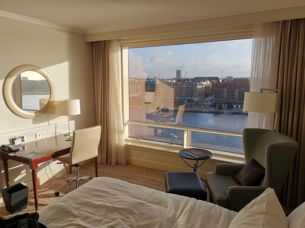Select the perfect furniture for a perfect modern bedroom design.